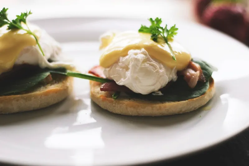 Eggs Benedict